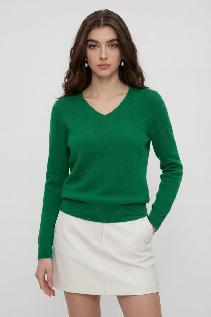Cashmere V-Neck Sweater, Seamless, Slim Fit