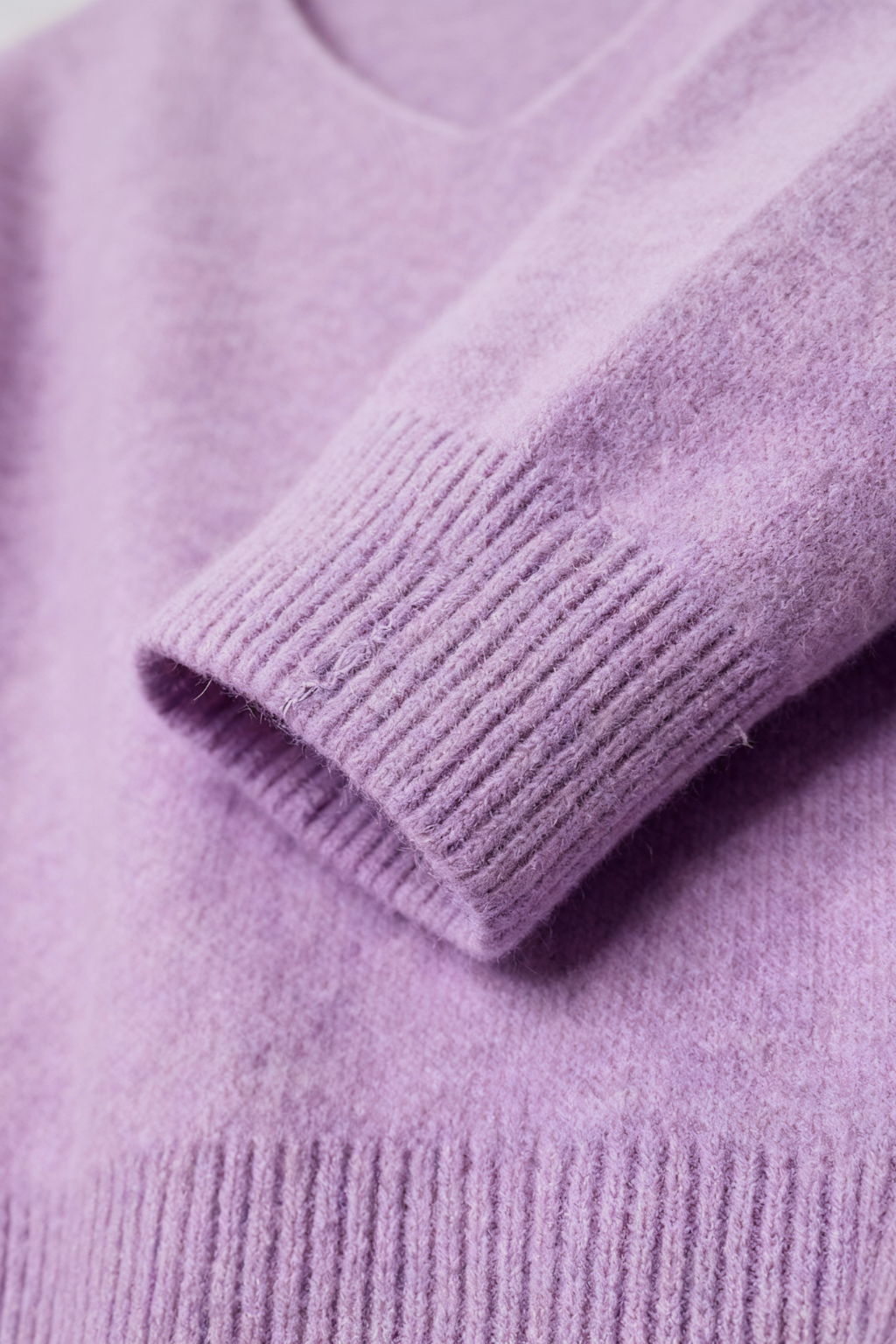 Cashmere V-Neck Sweater, Seamless Finish