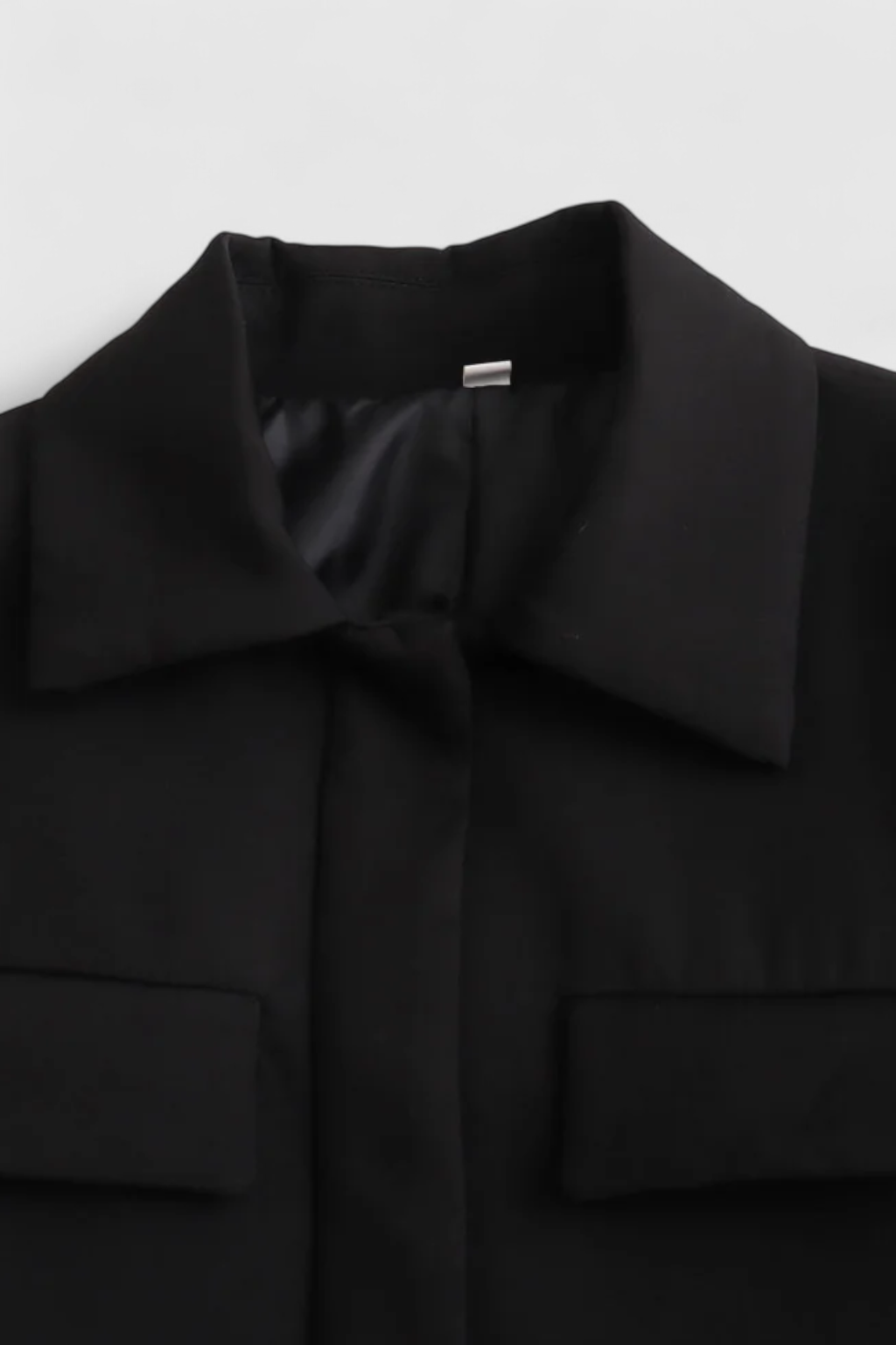 Cropped Jacket | Turn-Down Collar, Flap Pockets