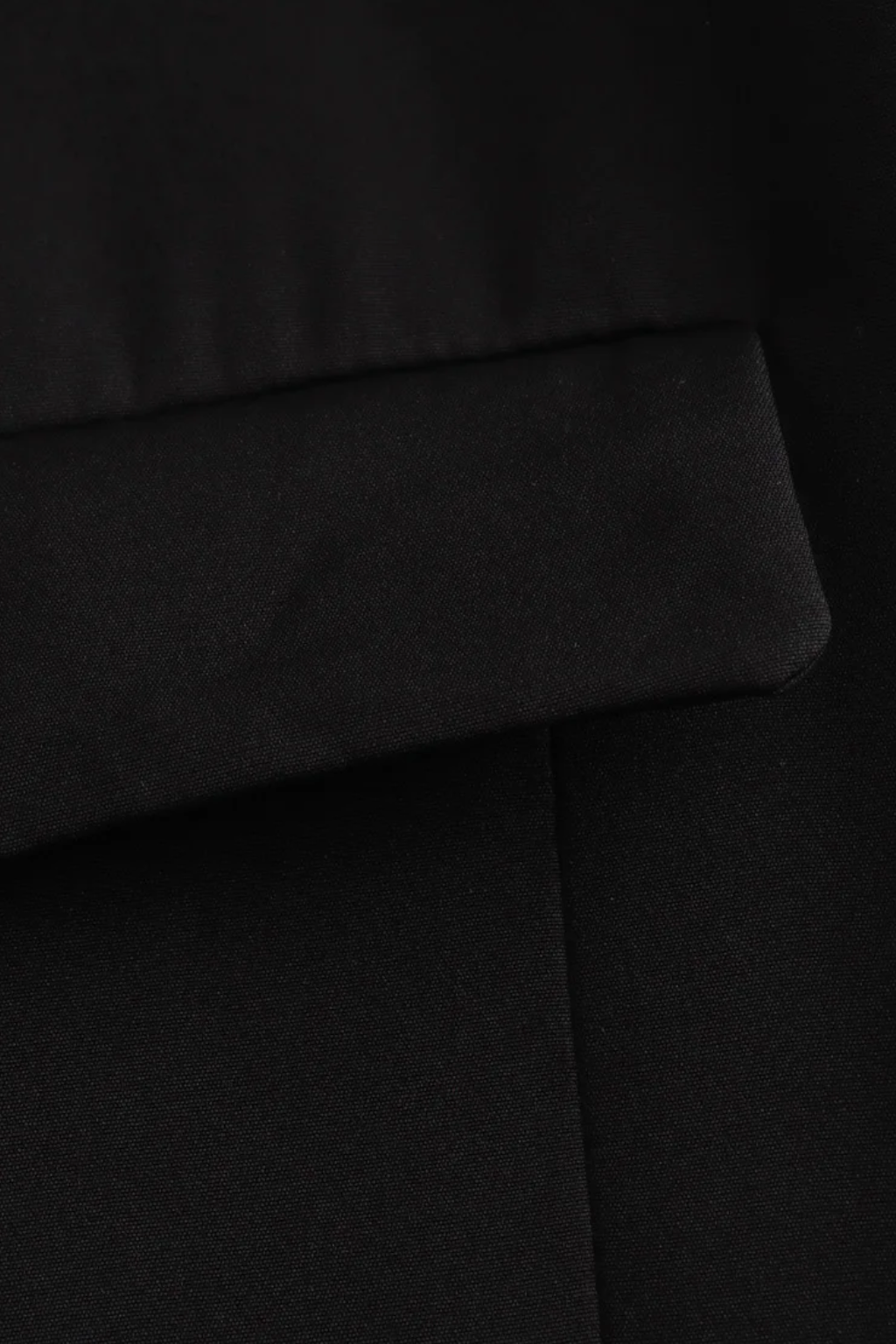 Cropped Jacket | Turn-Down Collar, Flap Pockets