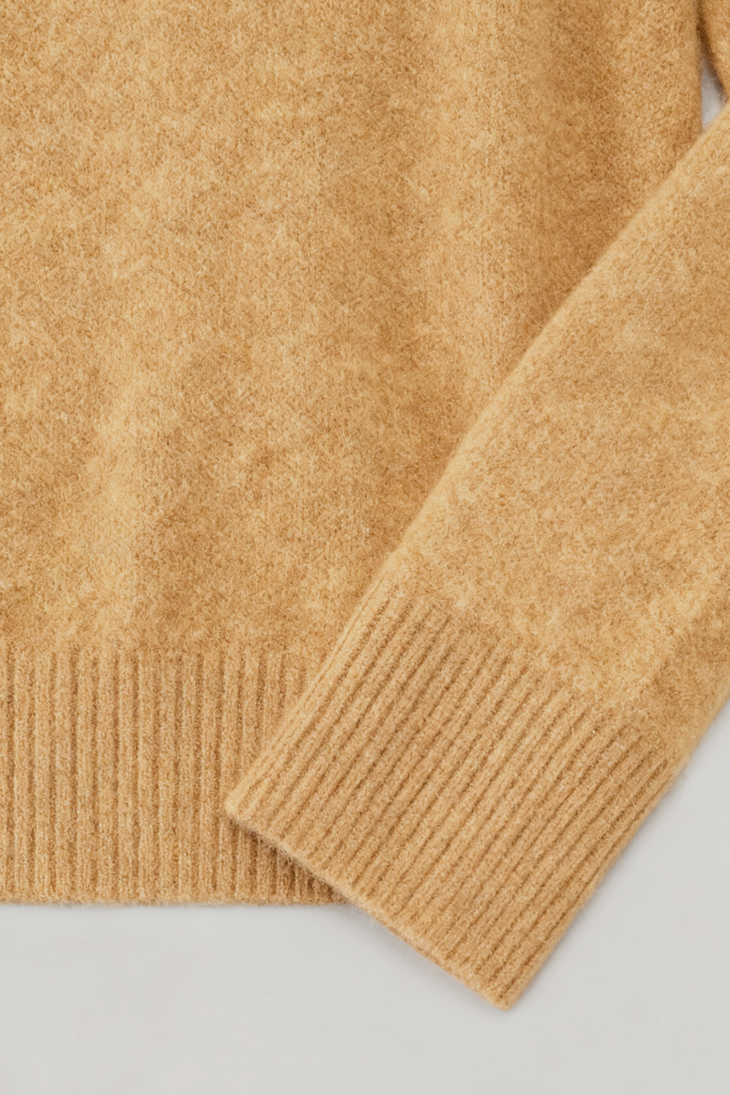 Cashmere V-Neck Sweater, Seamless Slim Fit